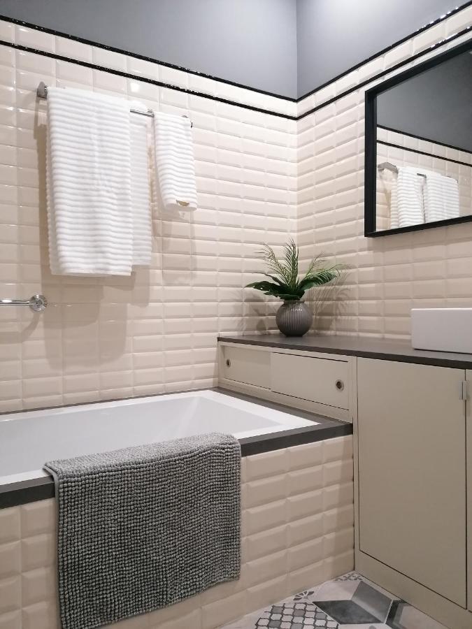 Flh Lapa Design Apartment With Terrace Lisbon Luaran gambar